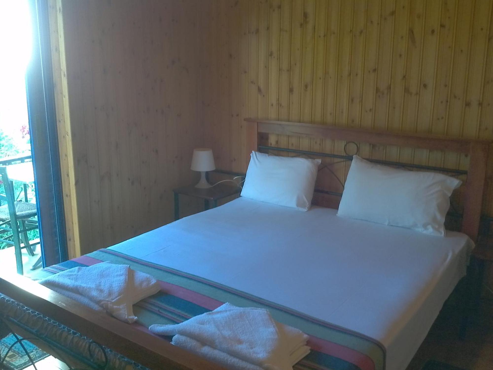 9 Musses Hotel Apartments Skala Mistegnon Kamer foto