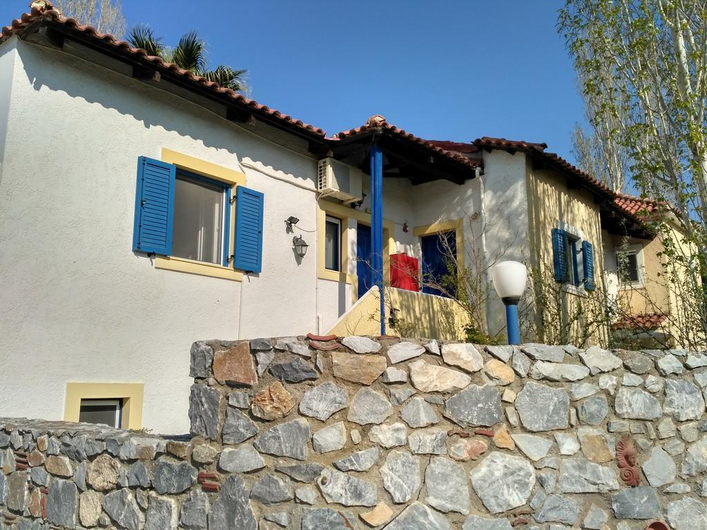 9 Musses Hotel Apartments Skala Mistegnon Buitenkant foto