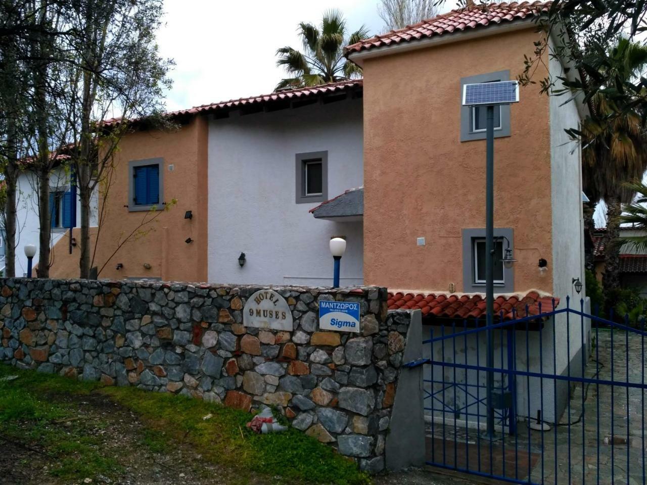 9 Musses Hotel Apartments Skala Mistegnon Buitenkant foto