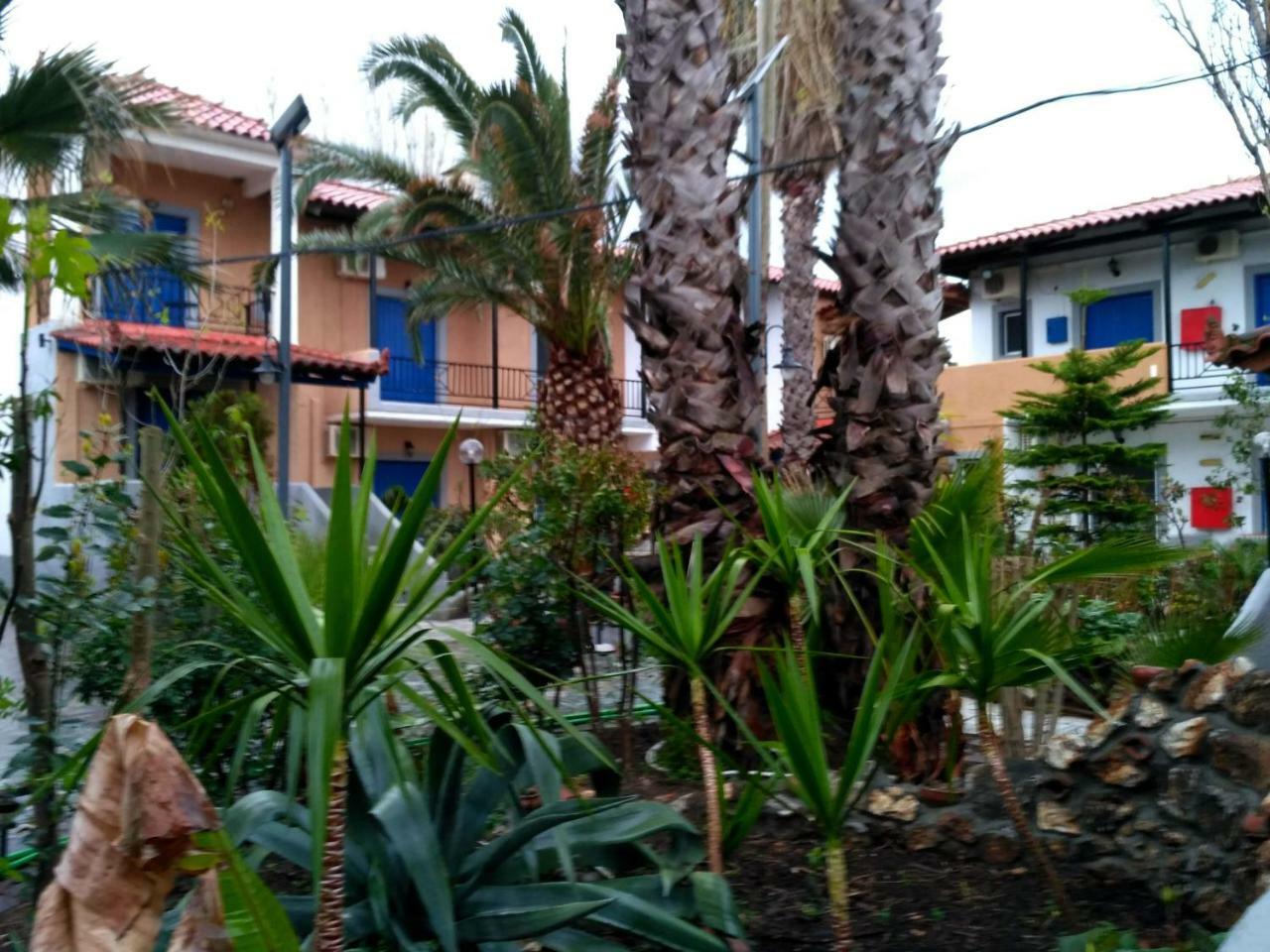 9 Musses Hotel Apartments Skala Mistegnon Buitenkant foto